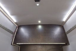 harmaa Volkswagen Crafter 2018 kuva 16.