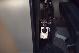 harmaa Volkswagen Crafter 2018 kuva 21.