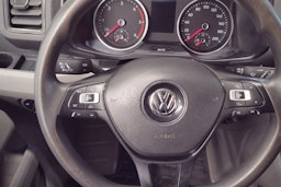 harmaa Volkswagen Crafter 2018 kuva 24.
