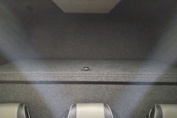 harmaa Volkswagen Crafter 2018 kuva 26.