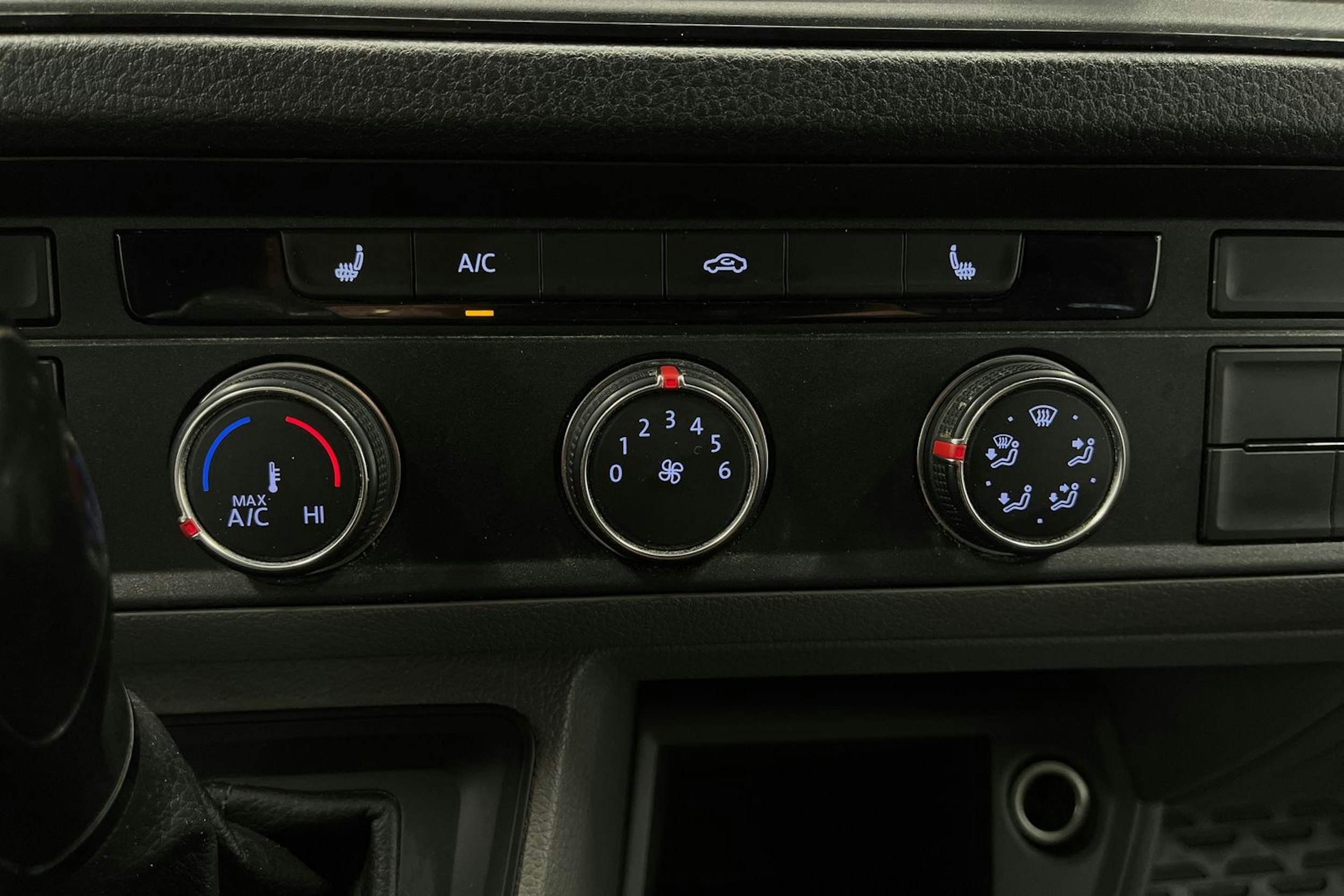 harmaa Volkswagen Crafter 2018 kuva 33.