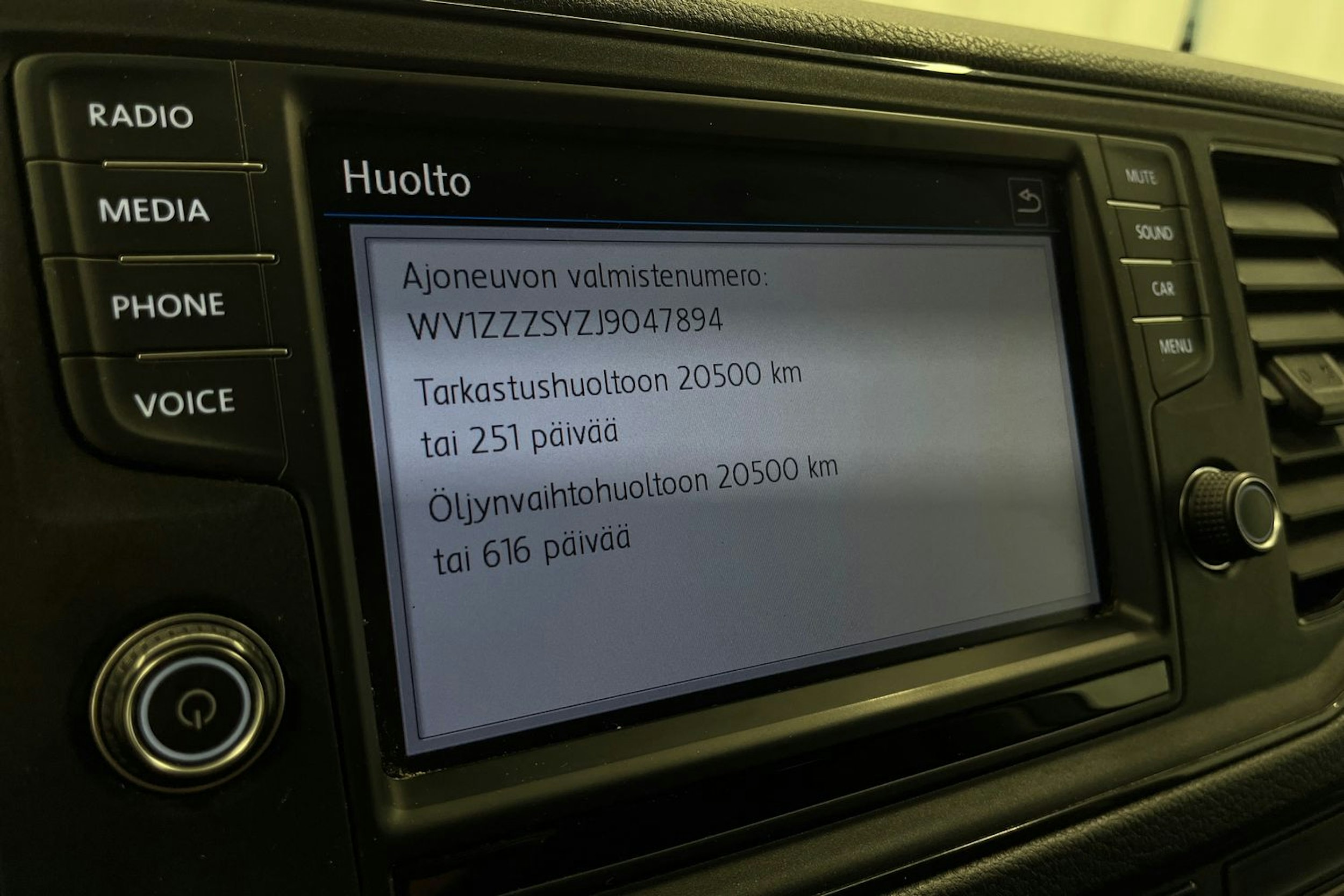 harmaa Volkswagen Crafter 2018 kuva 37.