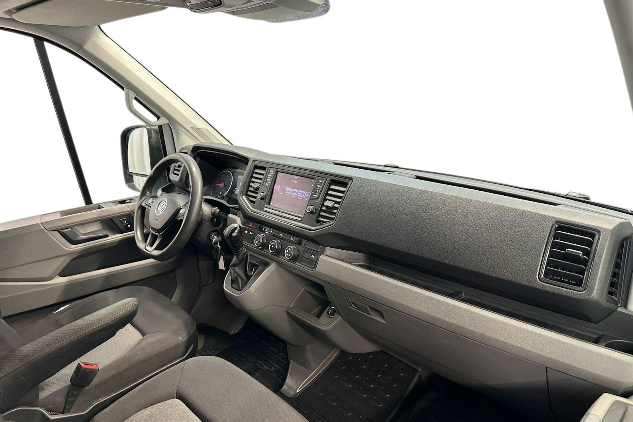 valkoinen Volkswagen Crafter 2018 kuva 7.