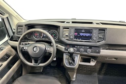 valkoinen Volkswagen Crafter 2018 kuva 8.