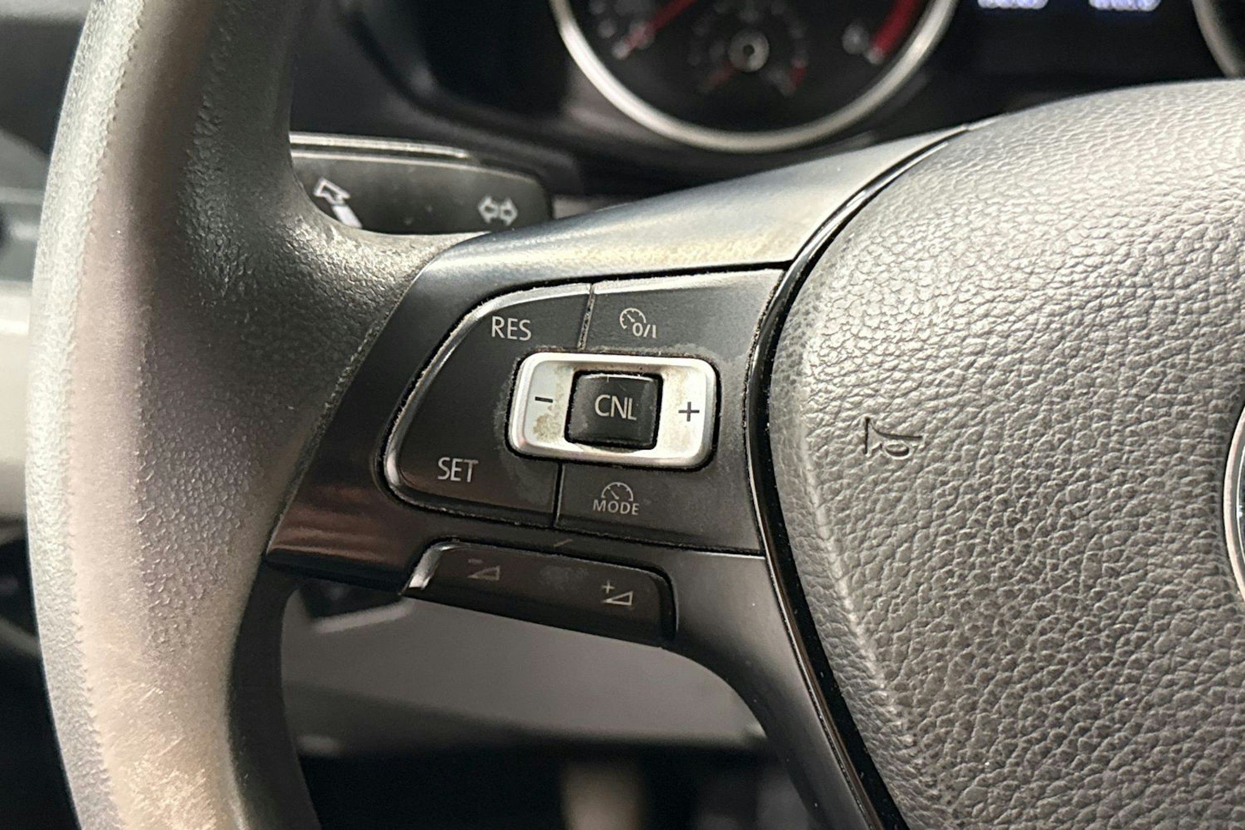 Sininen Volkswagen CRAFTER 2018 kuva 18.