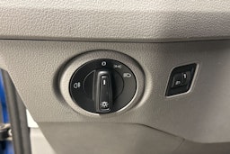 Sininen Volkswagen CRAFTER 2018 kuva 20.