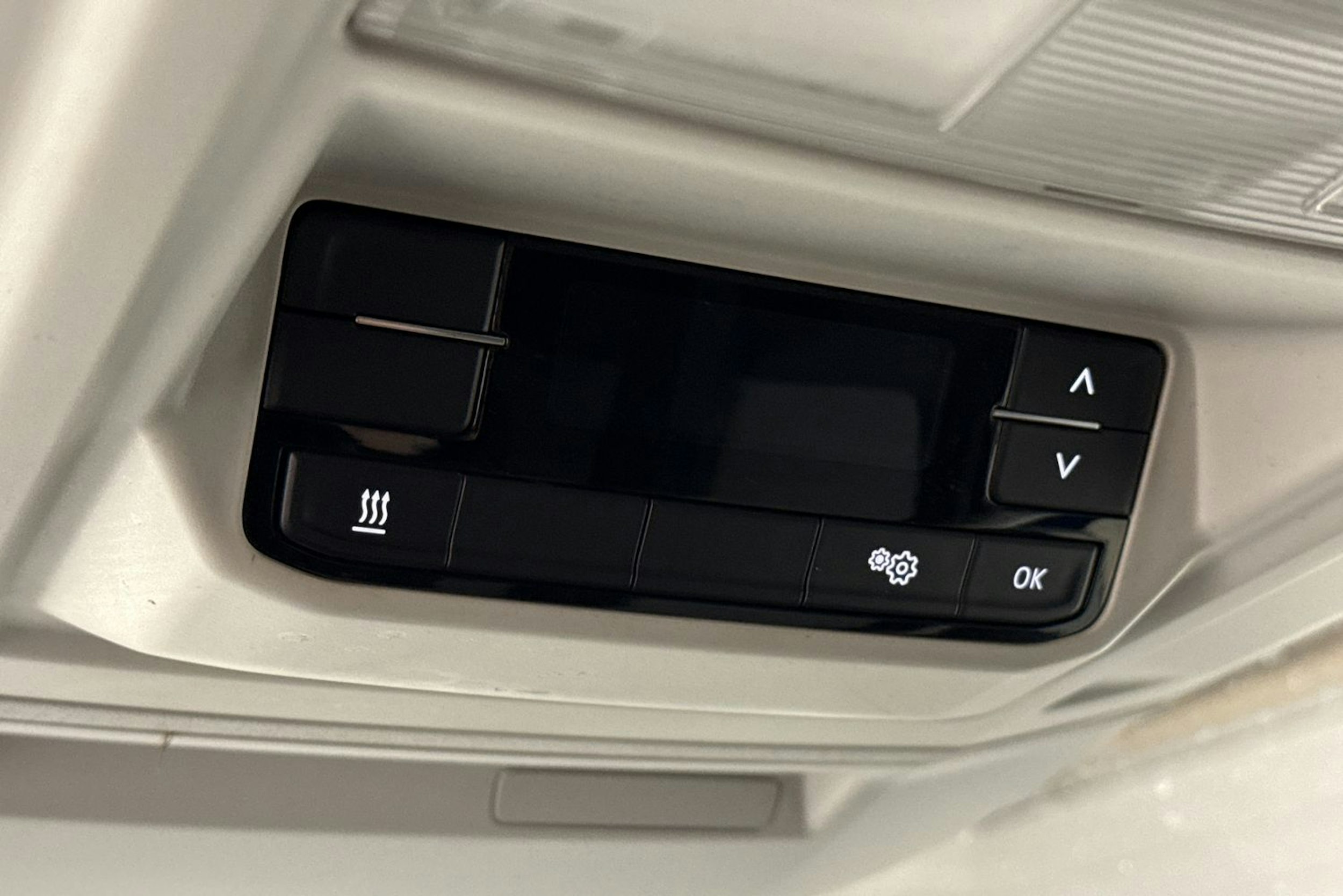 Sininen Volkswagen CRAFTER 2018 kuva 24.