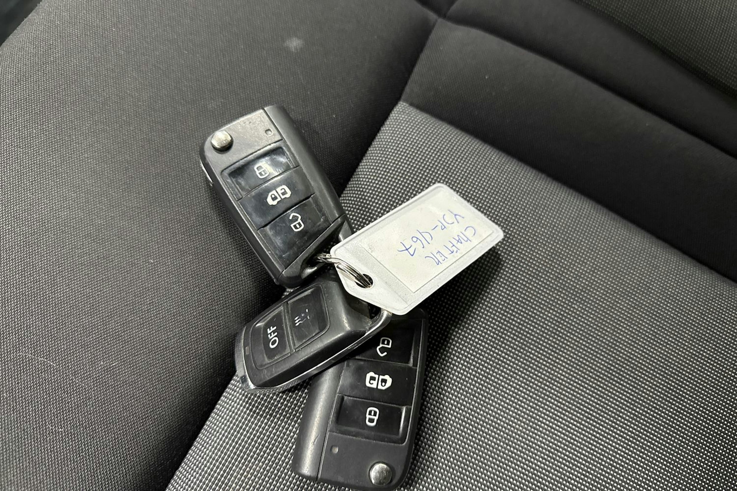 Sininen Volkswagen CRAFTER 2018 kuva 25.