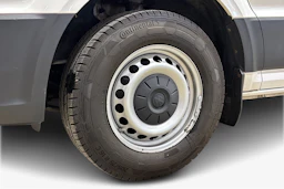 valkoinen Volkswagen Crafter 2018 kuva 17.