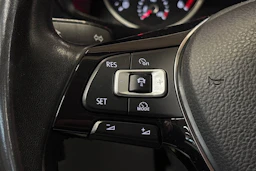 valkoinen Volkswagen Crafter 2018 kuva 24.