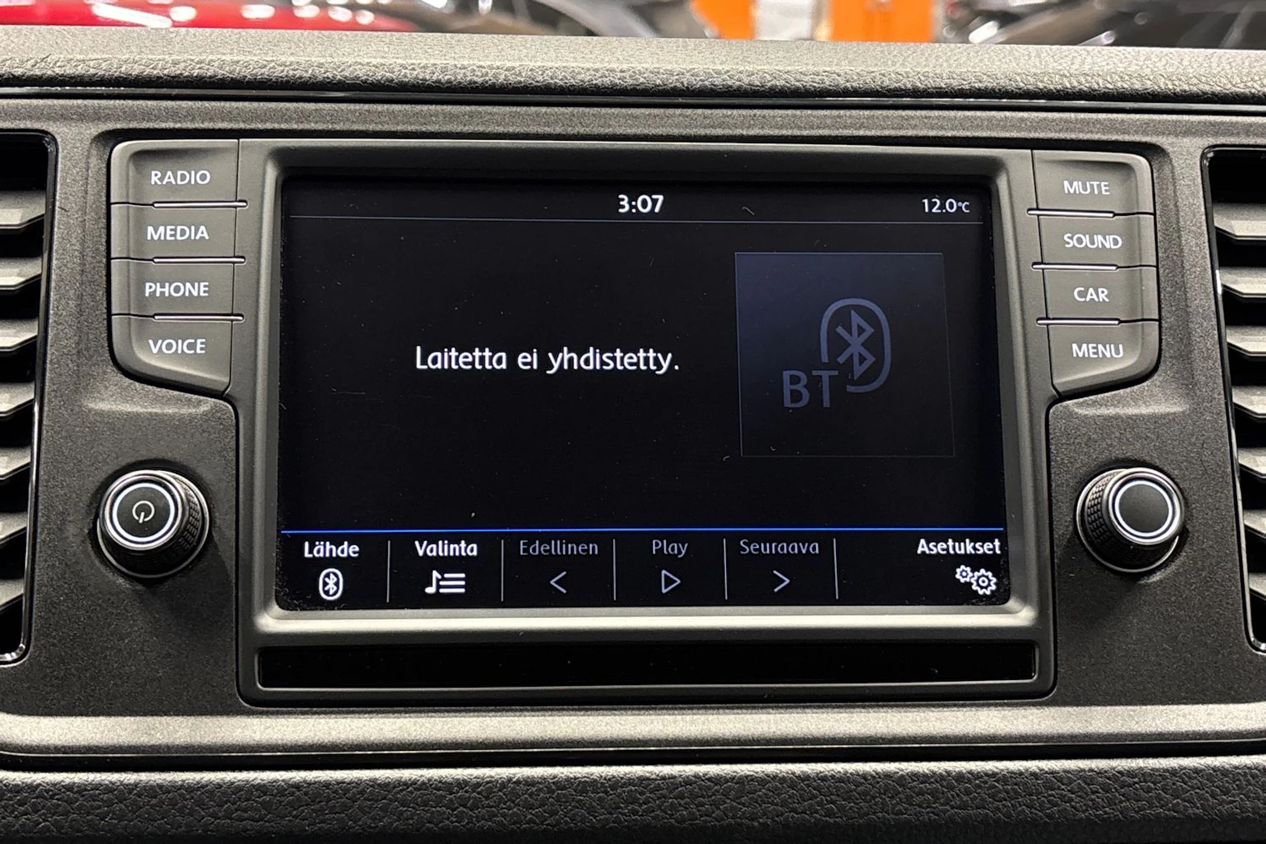 valkoinen Volkswagen Crafter 2018 kuva 32.