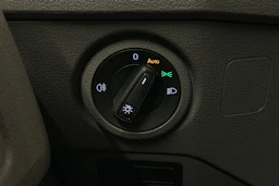 harmaa Volkswagen Crafter 2019 kuva 10.