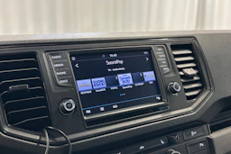 harmaa Volkswagen Crafter 2019 kuva 14.