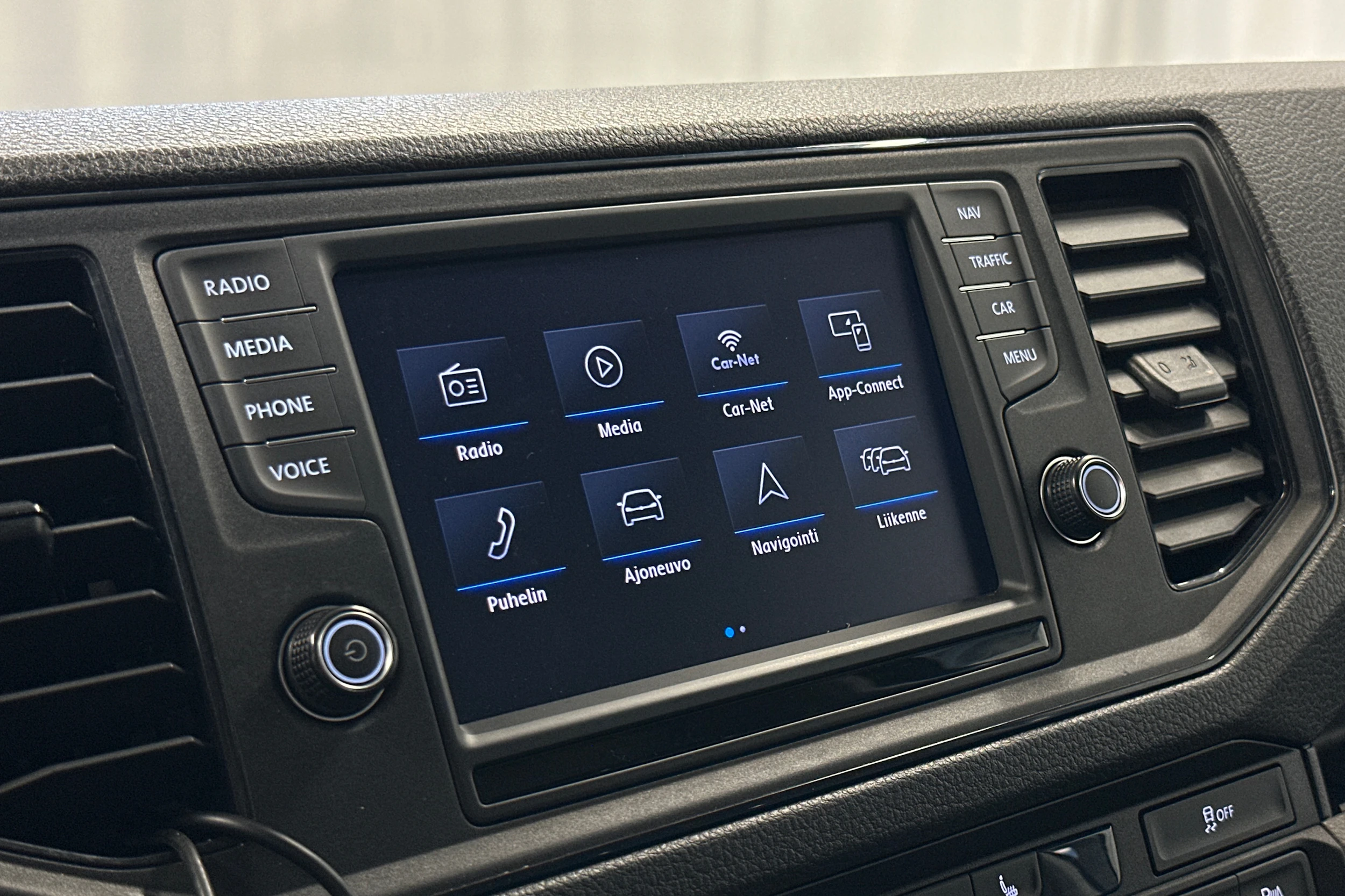 harmaa Volkswagen Crafter 2019 kuva 16.