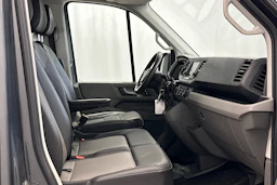 harmaa Volkswagen Crafter 2019 kuva 19.