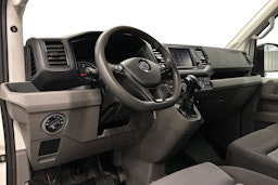 valkoinen Volkswagen Crafter 2019 kuva 6.