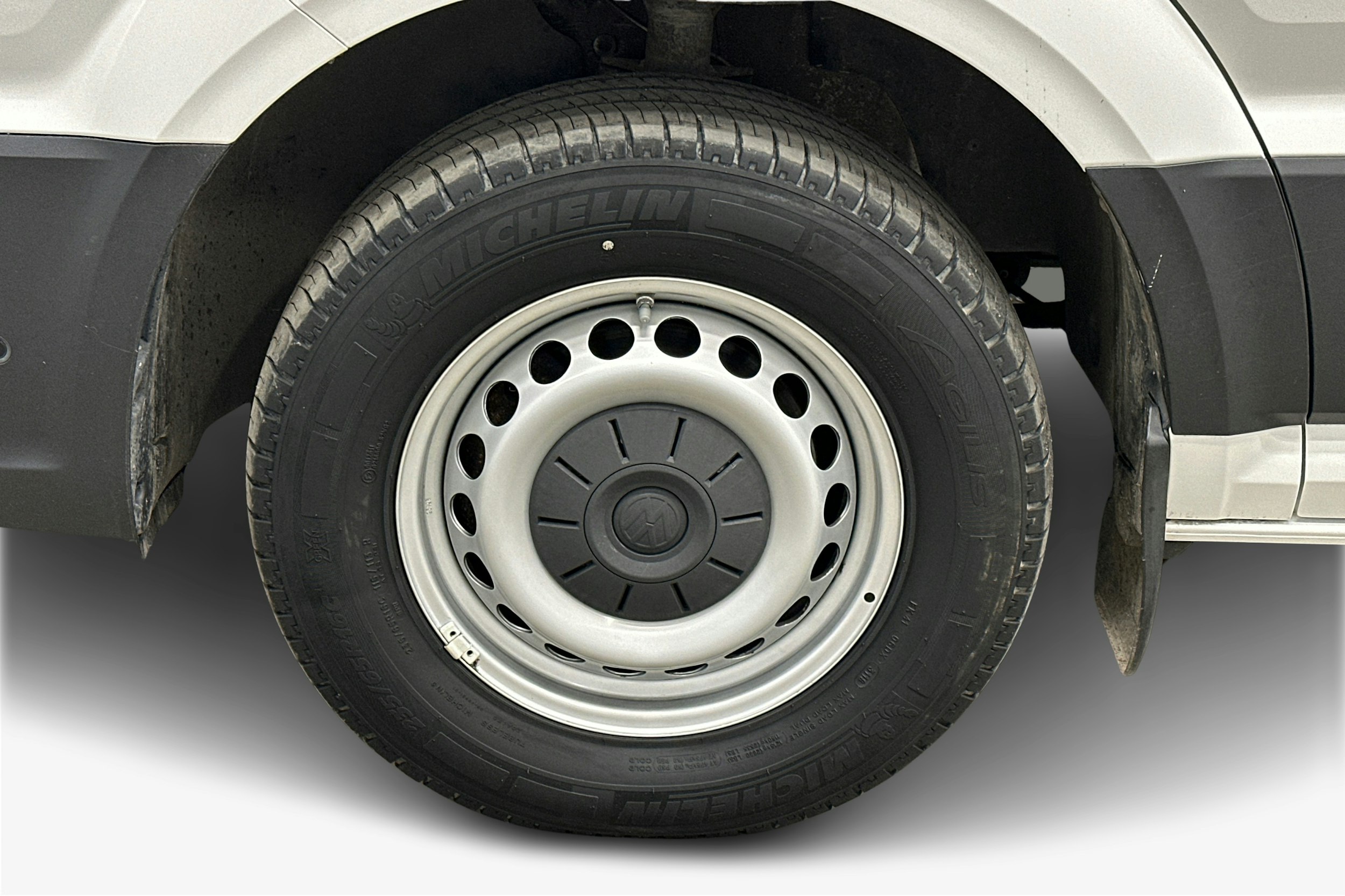 valkoinen Volkswagen Crafter 2019 kuva 9.