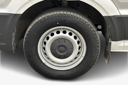 valkoinen Volkswagen Crafter 2019 kuva 9.