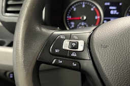 valkoinen Volkswagen Crafter 2019 kuva 11.
