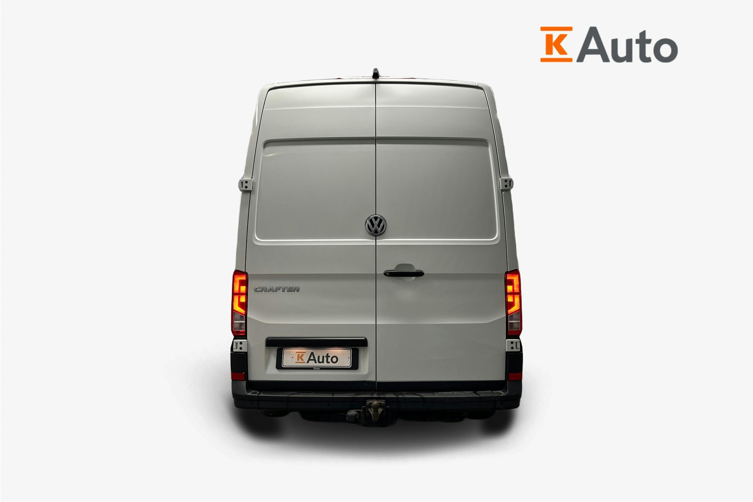 valkoinen Volkswagen Crafter 2019 kuva 3.