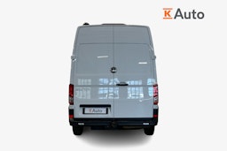 valkoinen Volkswagen Crafter 2019 kuva 3.