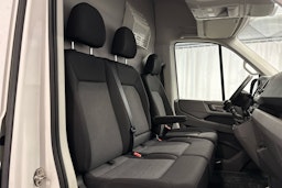valkoinen Volkswagen Crafter 2019 kuva 8.