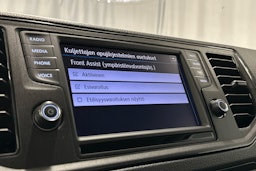 valkoinen Volkswagen Crafter 2019 kuva 15.