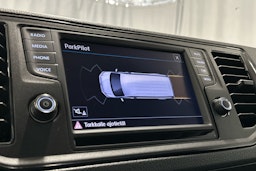 valkoinen Volkswagen Crafter 2019 kuva 16.