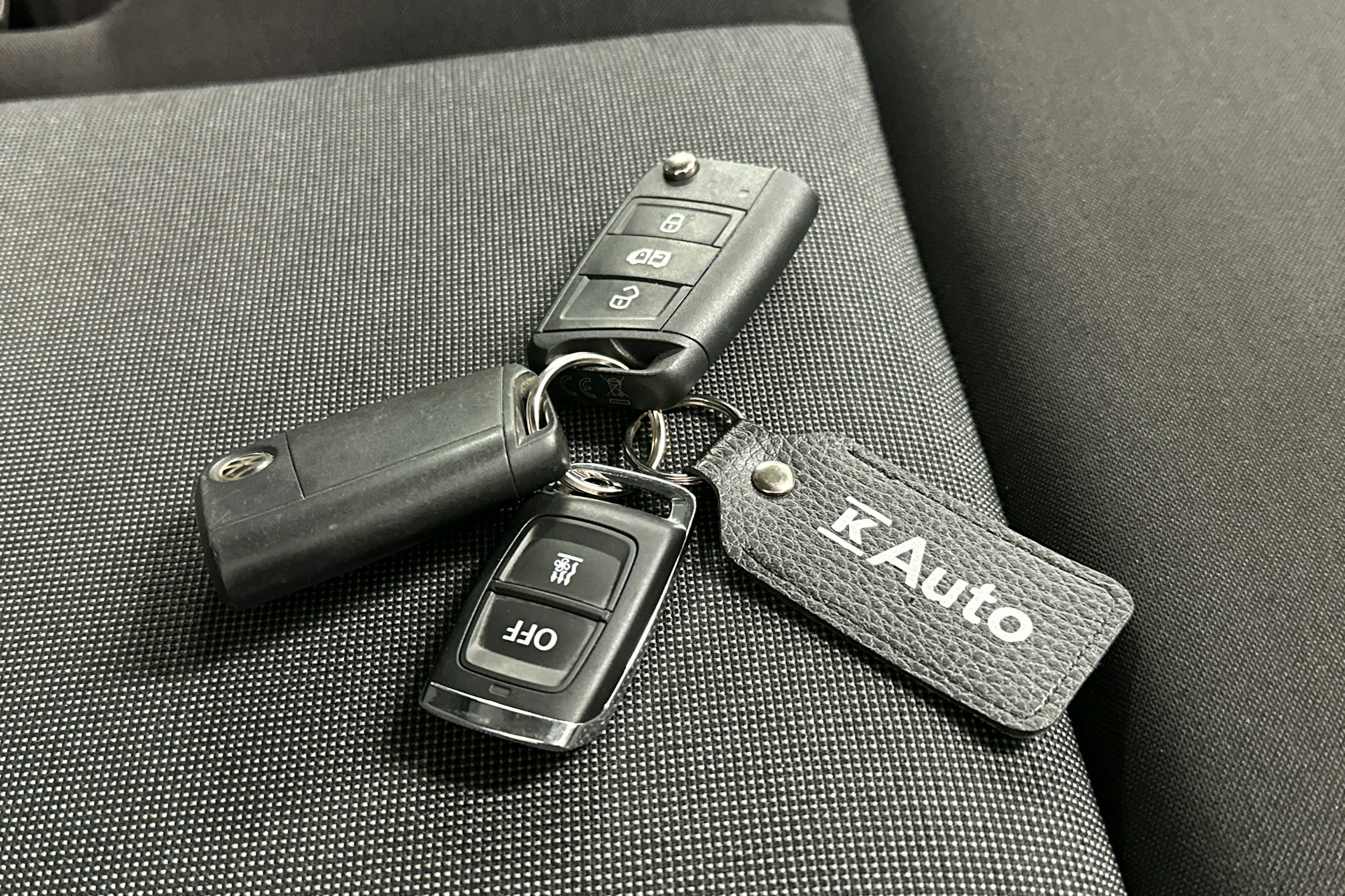 valkoinen Volkswagen Crafter 2019 kuva 23.