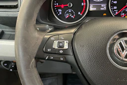 musta Volkswagen Crafter 2019 kuva 21.