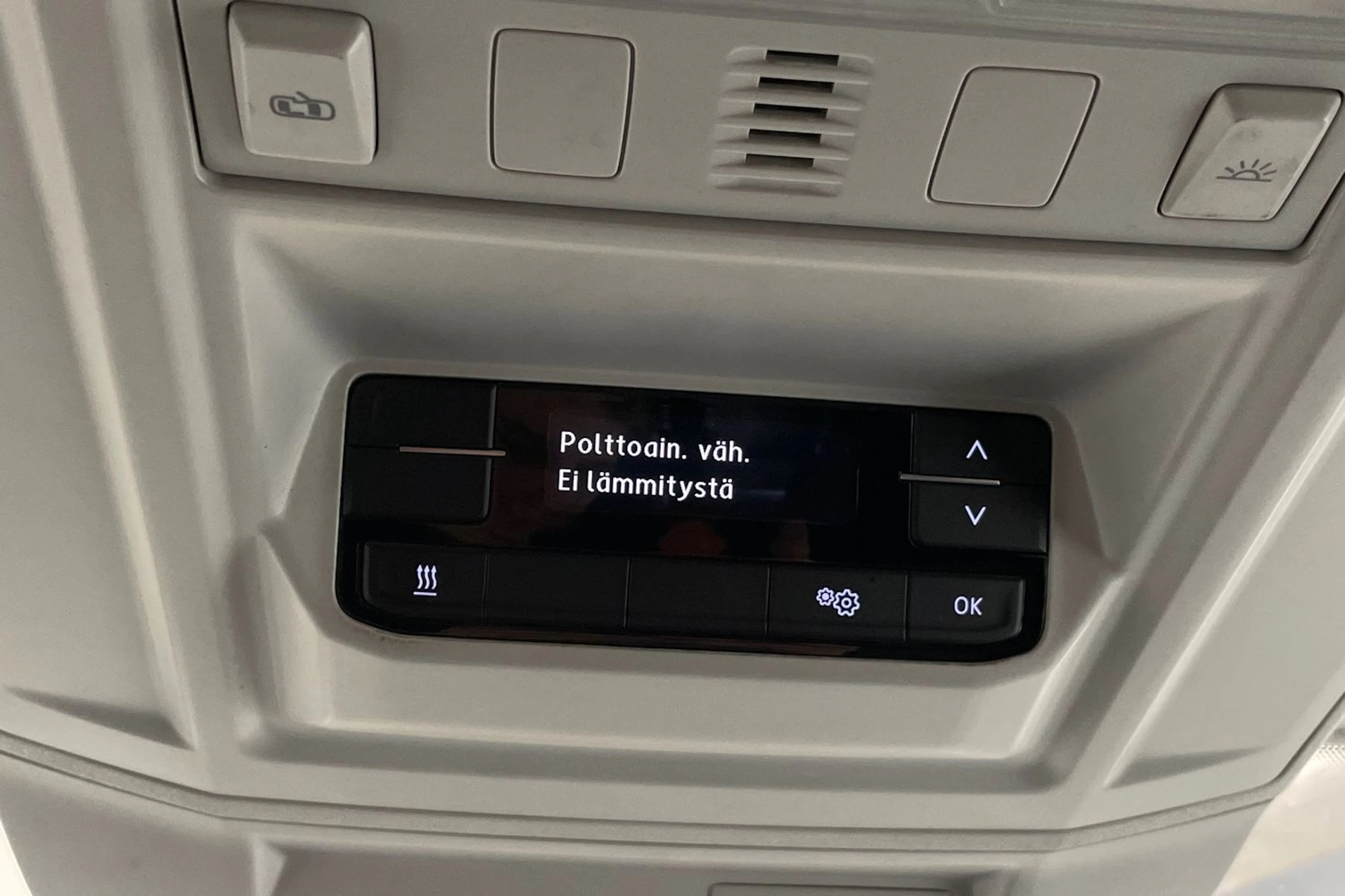 musta Volkswagen Crafter 2019 kuva 25.