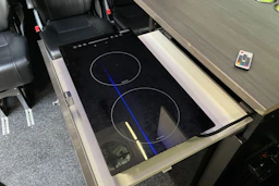 musta Volkswagen Crafter 2019 kuva 33.