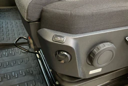 musta Volkswagen Crafter 2019 kuva 36.