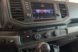 Musta Volkswagen CRAFTER 2019 kuva 20.