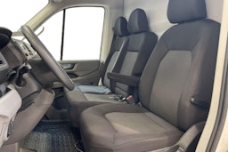 valkoinen Volkswagen Crafter 2019 kuva 9.