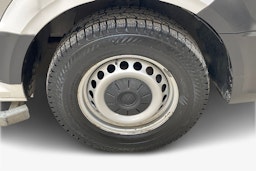 valkoinen Volkswagen Crafter 2019 kuva 12.