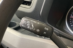 valkoinen Volkswagen Crafter 2019 kuva 18.