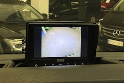 valkoinen Volkswagen Crafter 2019 kuva 21.