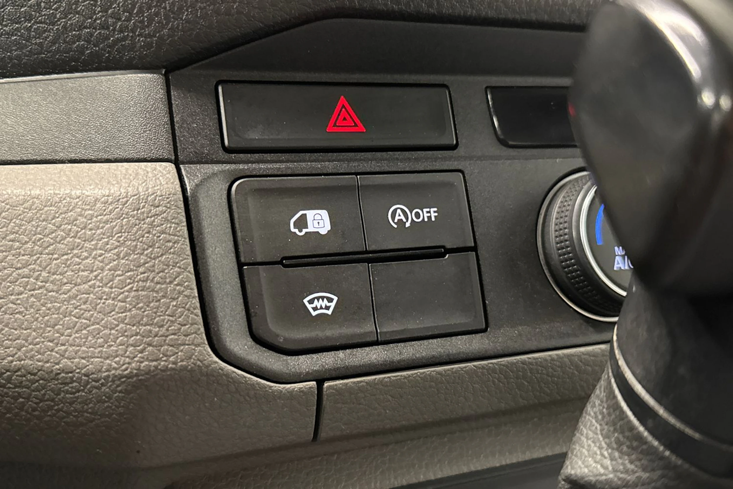 hopea Volkswagen Crafter 2019 kuva 23.