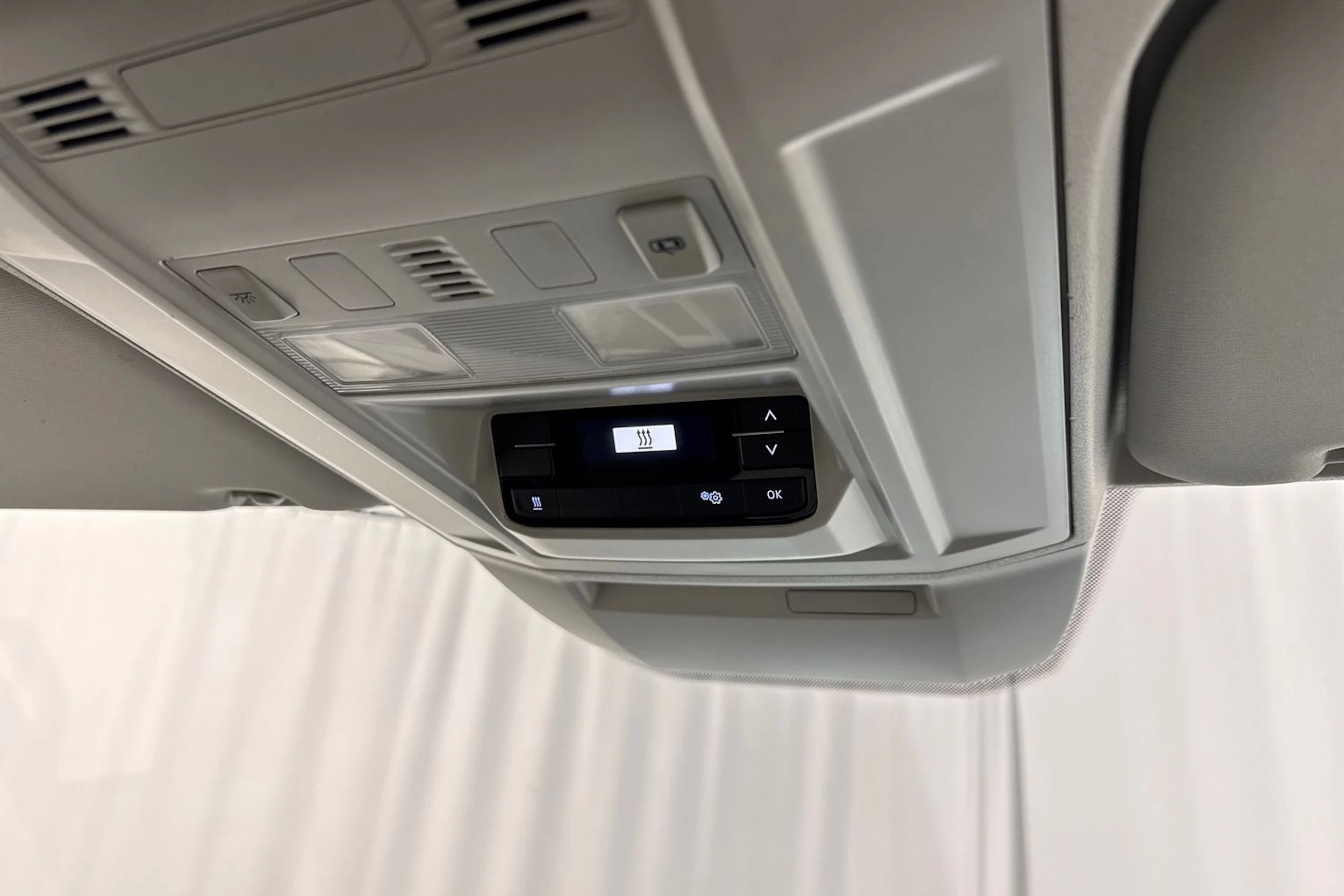hopea Volkswagen Crafter 2019 kuva 26.