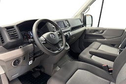 valkoinen Volkswagen Crafter 2019 kuva 7.