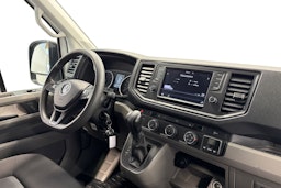 valkoinen Volkswagen Crafter 2019 kuva 10.