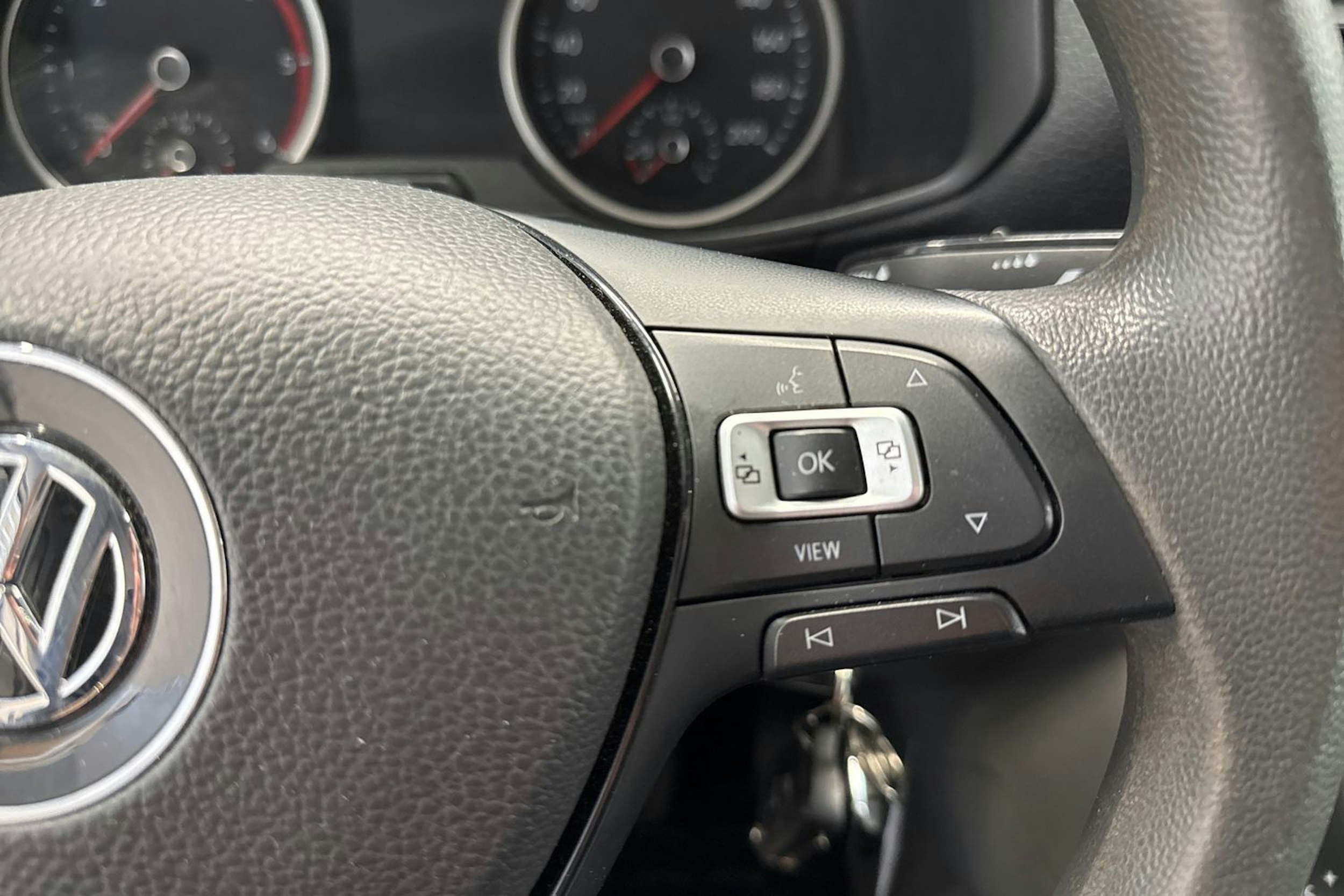 valkoinen Volkswagen Crafter 2019 kuva 15.