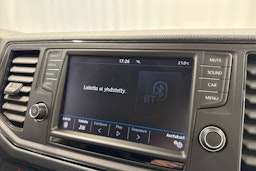 valkoinen Volkswagen Crafter 2019 kuva 20.
