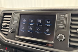 valkoinen Volkswagen Crafter 2019 kuva 21.
