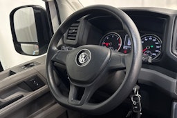 valkoinen Volkswagen Crafter 2019 kuva 13.