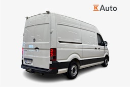 valkoinen Volkswagen Crafter 2019 kuva 2.