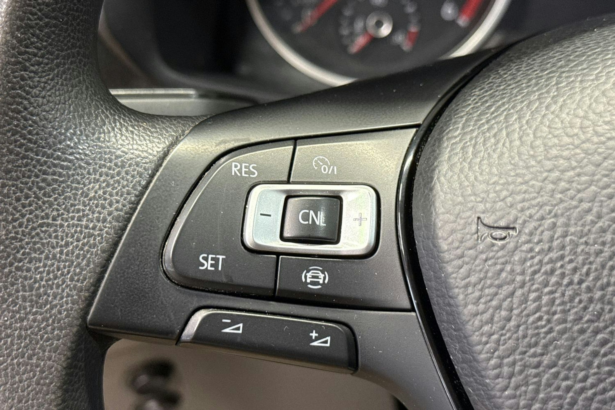 valkoinen Volkswagen Crafter 2019 kuva 15.