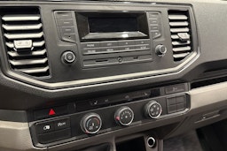 valkoinen Volkswagen Crafter 2019 kuva 17.