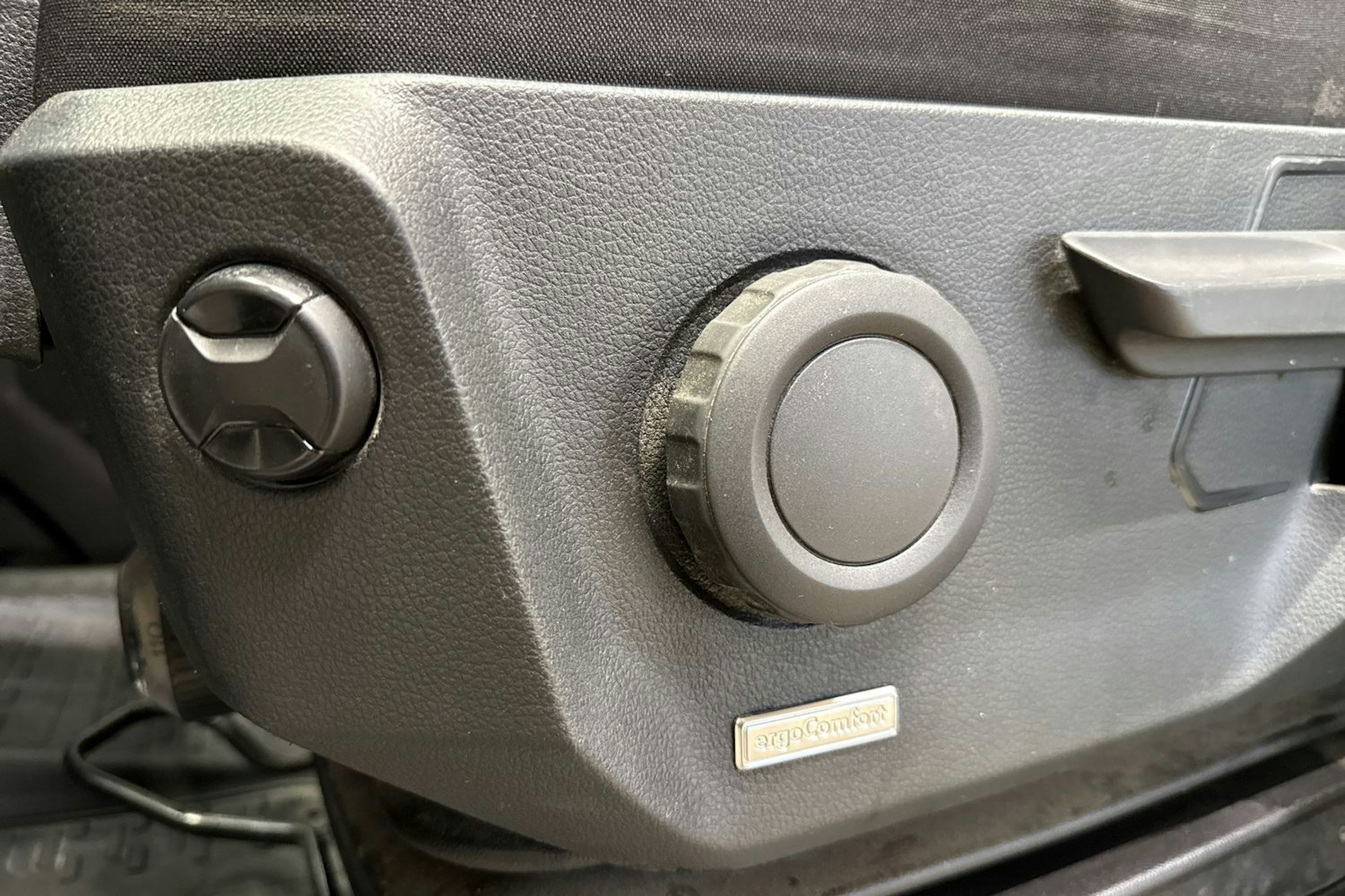 valkoinen Volkswagen Crafter 2019 kuva 23.